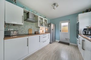 Photo 19- click for photo gallery